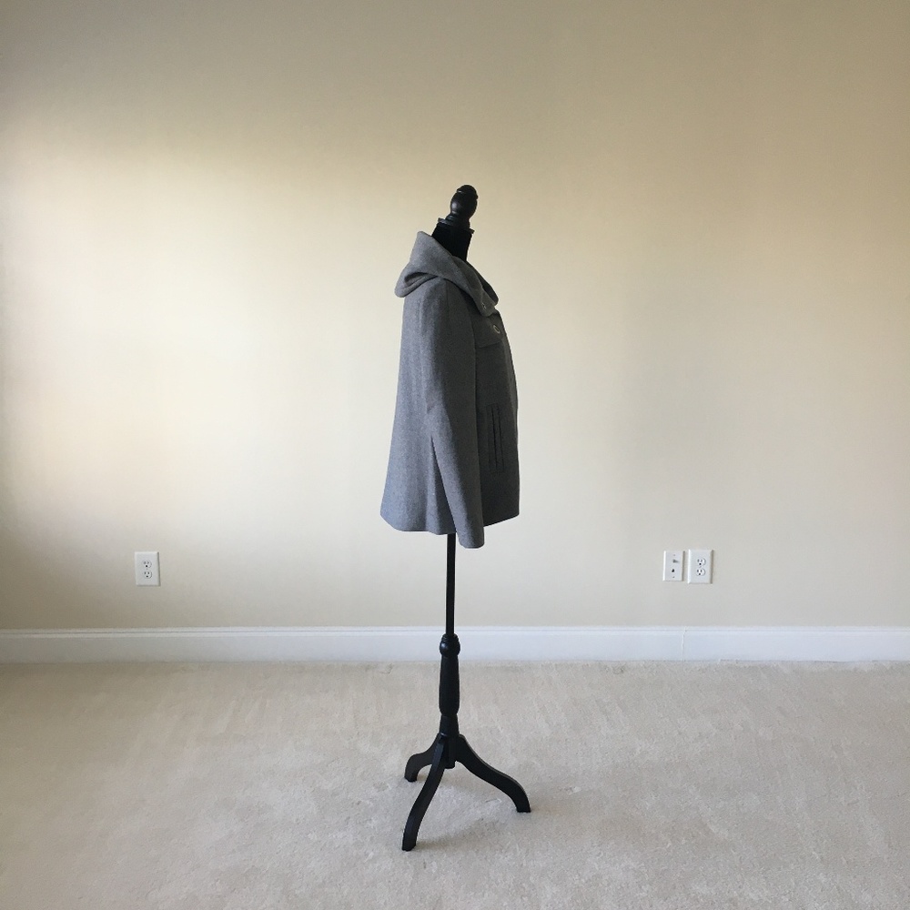 Gray coat - Picture 3 of 8